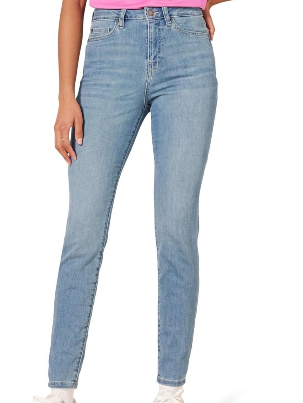 Amazon Essentials Light Blue Women's Slim Jeans, EUC